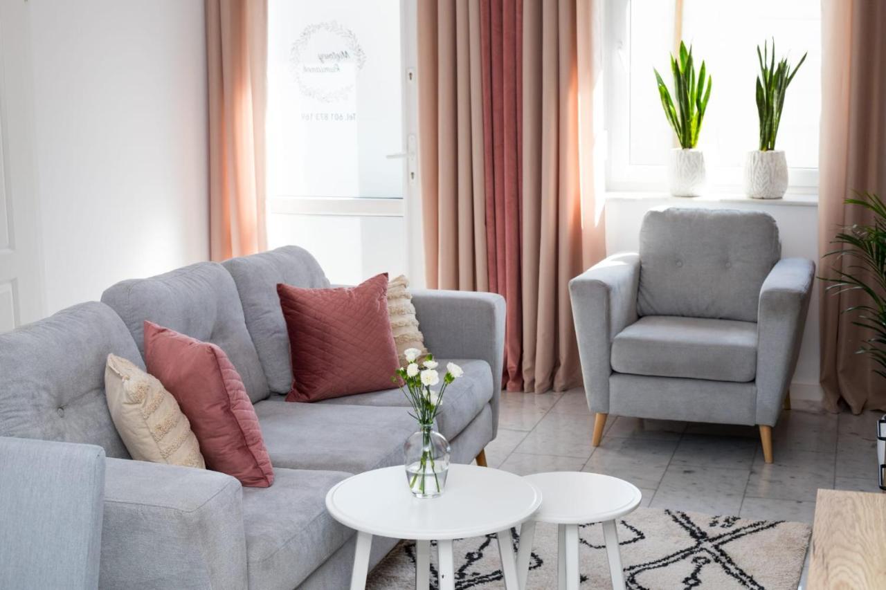 Apartament Mietowy Rumianek Lwowek Zewnętrze zdjęcie