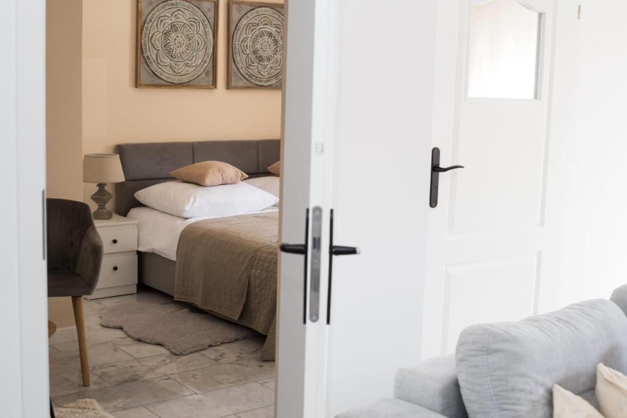 Apartament Mietowy Rumianek Lwowek Zewnętrze zdjęcie